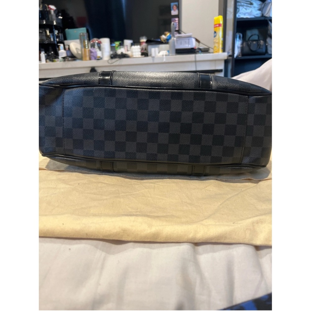 Louis Vuitton Tadao men’s bag - Picture 4 of 8
